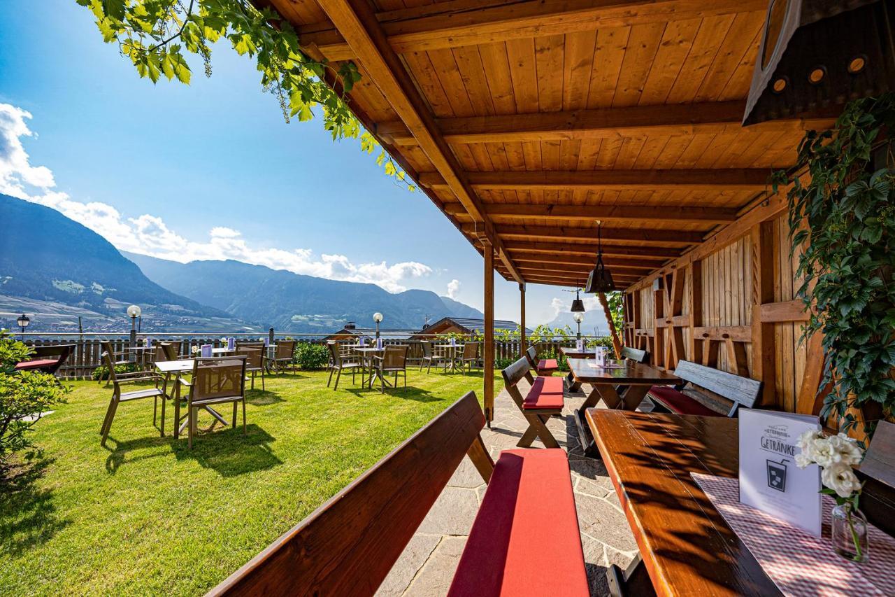 Hotel Stefanie Тироло Екстериор снимка